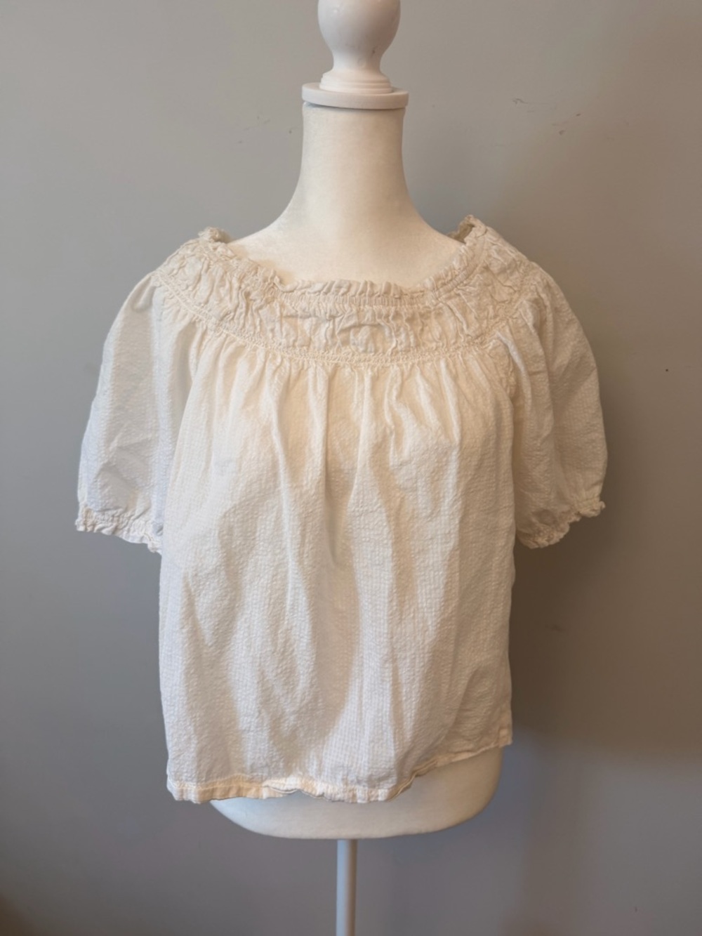 Lot of 2  Free Assembly Women's Puff Sleeve Top — dark orange and cream